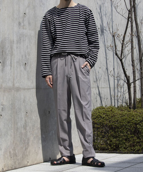 GLOSTER（グロスター）の「【GLOSTER/グロスター】サマートロピカル タック入りイージーパンツ イージーケア（その他パンツ・メンズ・グレイッシュベージュ/グリーン/ネイビー・S/L/M）」の2枚目の写真