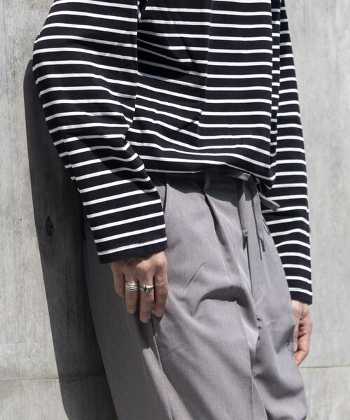 GLOSTER（グロスター）の「【GLOSTER/グロスター】サマートロピカル タック入りイージーパンツ イージーケア（その他パンツ・メンズ・グレイッシュベージュ/グリーン/ネイビー・S/L/M）」の4枚目の写真