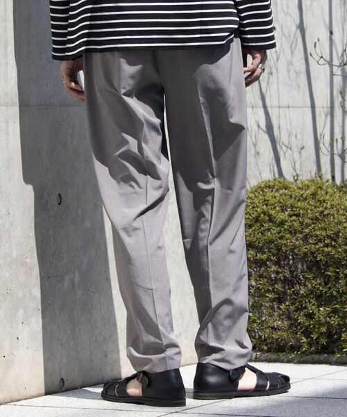 GLOSTER（グロスター）の「【GLOSTER/グロスター】サマートロピカル タック入りイージーパンツ イージーケア（その他パンツ・メンズ・グレイッシュベージュ/グリーン/ネイビー・S/L/M）」の15枚目の写真