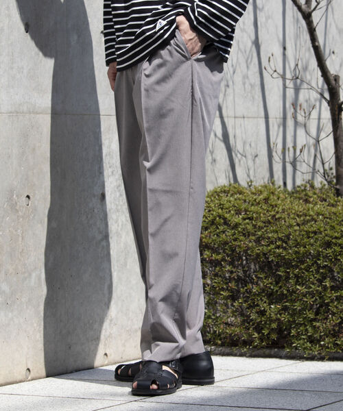 GLOSTER（グロスター）の「【GLOSTER/グロスター】サマートロピカル タック入りイージーパンツ イージーケア（その他パンツ・メンズ・グレイッシュベージュ/グリーン/ネイビー・S/L/M）」の16枚目の写真