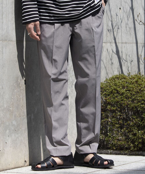 GLOSTER（グロスター）の「【GLOSTER/グロスター】サマートロピカル タック入りイージーパンツ イージーケア（その他パンツ・メンズ・グレイッシュベージュ/グリーン/ネイビー・S/L/M）」の17枚目の写真