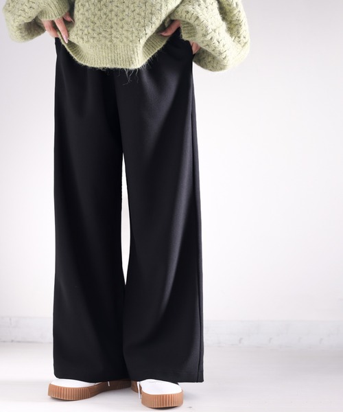 classicalelf（クラシカルエルフ）の「さらっと美脚見せ。メランジ タックワイドパンツ（スラックス・レディース・ブラック/グレー/ベージュ・LARGE/MEDIUM/SMALL/X-LARGE）」の7枚目の写真