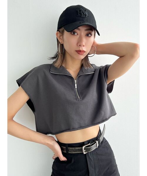 EMODA（エモダ）の「カバーハーフジップトップ（Tシャツ/カットソー・レディース・ブルー/ホワイト/ブラック/グレー・FREE）」の14枚目の写真