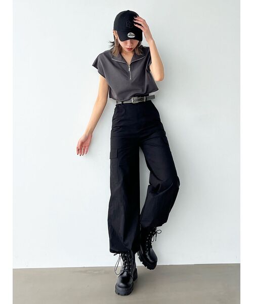 EMODA（エモダ）の「カバーハーフジップトップ（Tシャツ/カットソー・レディース・ブルー/ホワイト/ブラック/グレー・FREE）」の6枚目の写真