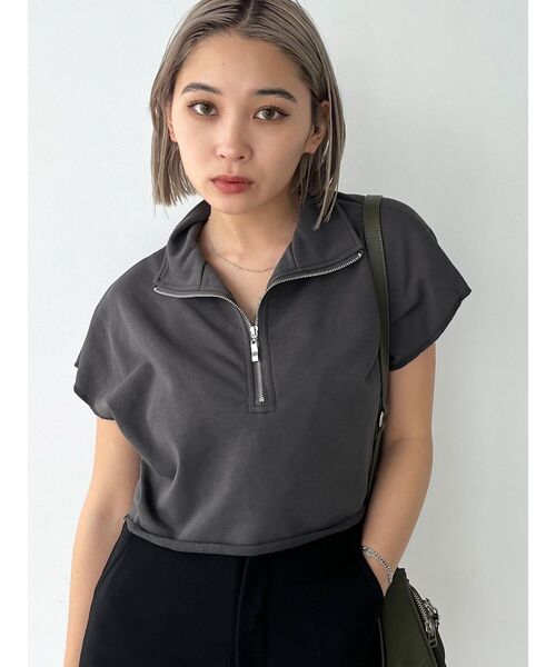 EMODA（エモダ）の「カバーハーフジップトップ（Tシャツ/カットソー・レディース・ブルー/ホワイト/ブラック/グレー・FREE）」の10枚目の写真