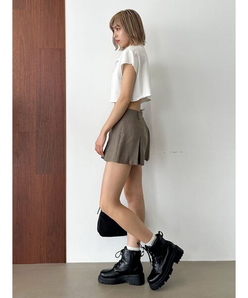 EMODA（エモダ）の「カバーハーフジップトップ（Tシャツ/カットソー・レディース・ブルー/ホワイト/ブラック/グレー・FREE）」の19枚目の写真