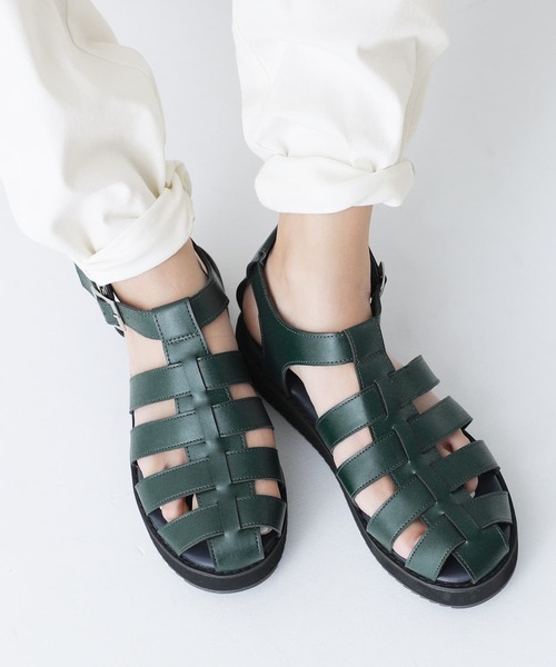 n'OrLABEL（ノアールレーベル）の「【廃盤】『バックルデザイングルカサンダル』（サンダル・レディース・グリーン/アンティークシルバー/ブラック/グレイッシュベージュ/レッド・L/LL/M）」の4枚目の写真