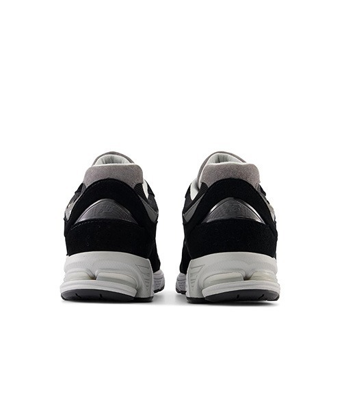 NEW BALANCE(ニューバランス)の「M2002R GTX D(スニーカー・メンズ・ブラック・26.5cm/27.0cm/27.5cm/28.0cm/26.0cm/28.5cm/29.0cm/23.0cm/23.5cm/24.0cm/24.5cm/25.0cm/25.5cm)」の5枚目の写真