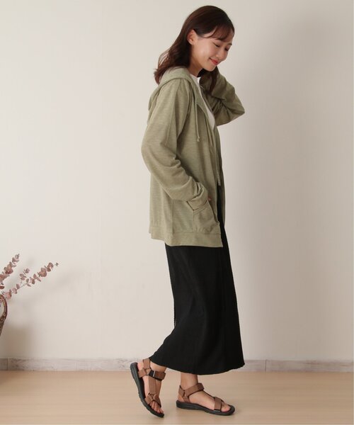 LBC（エルビーシー）の「UVパーカー LL（パーカー・レディース・ブラック/グレー/オフホワイト/オリーブ/ライトグレー・LL）」の15枚目の写真