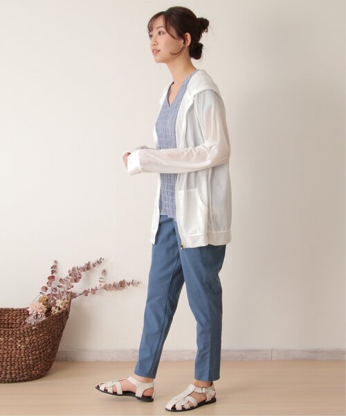 LBC（エルビーシー）の「UVパーカー LL（パーカー・レディース・ブラック/グレー/オフホワイト/オリーブ/ライトグレー・LL）」の17枚目の写真