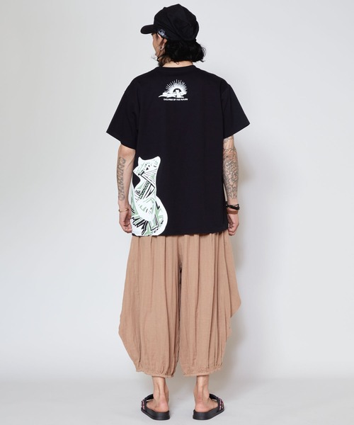 チャイハネ（チャイハネ）の「【チャイハネ】洋輔×Amina きつね親子Tシャツ（Tシャツ/カットソー・メンズ・ミント/カーキ/ベージュ/グレー/ブラック・L/M）」の6枚目の写真