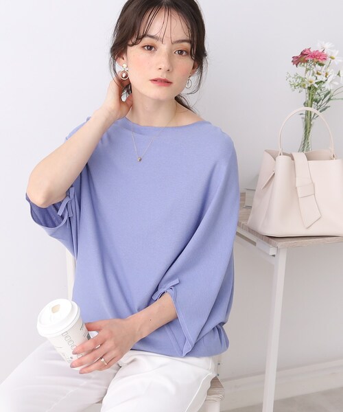 couture brooch(クチュールブローチ)の「◆【ゆるっとドルマンニットで抜け感、上品レディ。】袖リボンドルマンニット(ニット/セーター・レディース・アイボリー/サックスブルー/ブラック/ピンク系・38/42)」の3枚目の写真