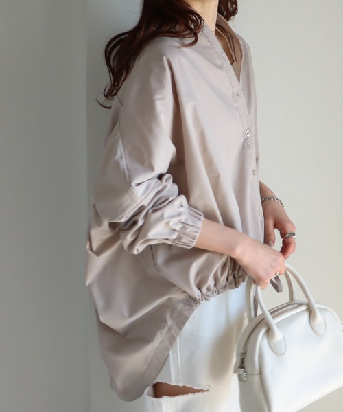 COURO（コウロ）の「バックギャザー長袖シャツ（シャツ/ブラウス・レディース・ストライプ/イエロー/グレイッシュベージュ/オフホワイト・M/L）」の13枚目の写真