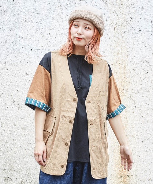 CUBE SUGAR（キューブシュガー）の「無地綿ダンプVネックベスト（ベスト・レディース・ベージュ/ネイビー/オレンジ・M）」の7枚目の写真