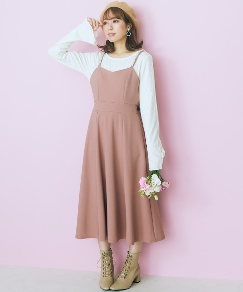 marun（マルン）の「＜大きいサイズ＞ パール調ボタン付き袖口スリットカットソー marun（Tシャツ/カットソー・レディース・チャコール/アイボリー・4L/L/LL/5L/3L）」の6枚目の写真