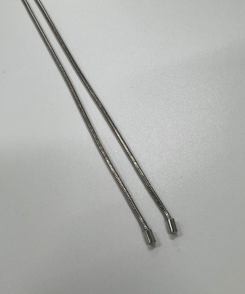 MYSELF ABAHOUSE（マイセルフアバハウス）の「【Leonor】ユニセックス メタルプレート カラーストーン ループタイ（ネックレス・メンズ・ホワイト/ブラック/シルバー/ブルー系その他・フリー）」の13枚目の写真