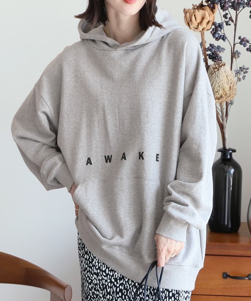 reca（レカ）の「オーバーサイズロゴプリントパーカー（パーカー・レディース・チャコール/グレー/キナリ/ネイビー・FREE）」の21枚目の写真