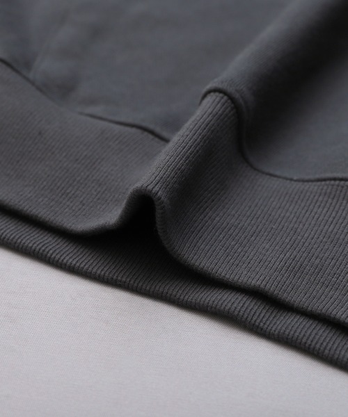 reca（レカ）の「オーバーサイズロゴプリントパーカー（パーカー・レディース・チャコール/グレー/キナリ/ネイビー・FREE）」の5枚目の写真