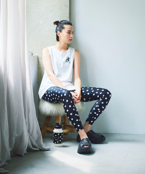 agnes b.（アニエスベー）の「＜好評につき追加決定！＞【agnes b.×NERGY】吸水速乾＆UV ロゴタンクトップ（タンクトップ・レディース・ホワイト/ブラック/レッド・FREE）」の9枚目の写真