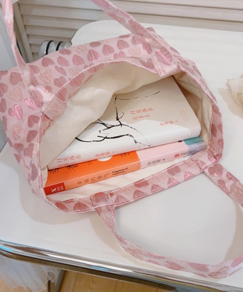 TONE SELECT GOODS（トーンセレクトグッズ）の「Liaa/花柄 ハート柄