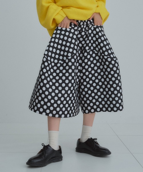 新品　タグ付き　完売品！マニャーナスエルテ ボリュームバルーンパンツ manana suerte（マニャーナスエルテ）の「ボリュームバルーン