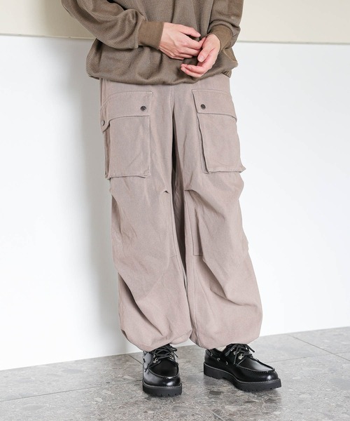 niko and...(ニコアンド)の「フロントポケットワイドパンツ(カーゴパンツ・メンズ・カーキ/ライトベージュ・LARGE/MEDIUM)」の5枚目の写真