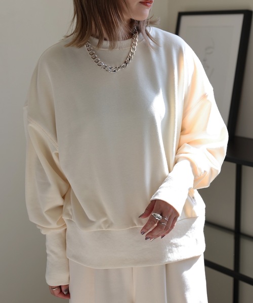 ULEULA(ウルア)の「裏毛スウェットトレーナー(スウェット・レディース・グレー/ブラック/アイボリー・FREE)」の2枚目の写真