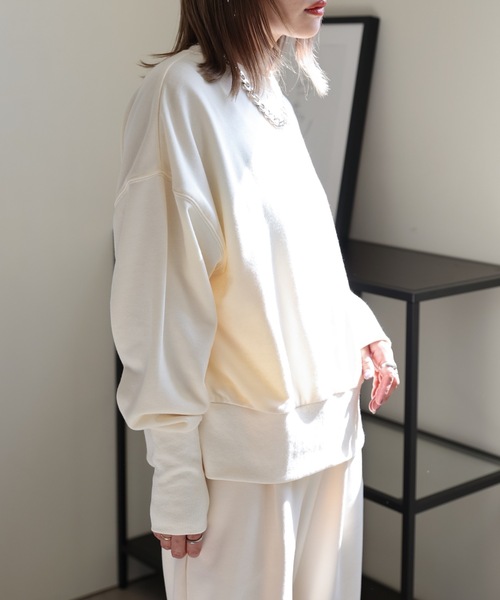 ULEULA(ウルア)の「裏毛スウェットトレーナー(スウェット・レディース・グレー/ブラック/アイボリー・FREE)」の22枚目の写真