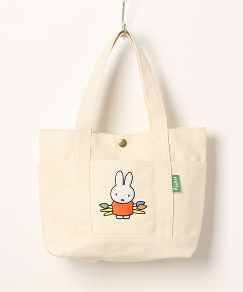 Miffy( ミッフィー)の「【miffy/ミッフィー】 500mlペットボトル収納可 ミニトートバッグ(トートバッグ・レディース・ホワイト/ブラック/ブルー/ベージュ/その他1/その他2・FREE)」の2枚目の写真