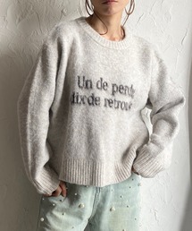 She's Closet（シーズクローゼット）の「ショート丈ロゴフェザーヤーンシャギーニットプルオーバー（ニット/セーター）」