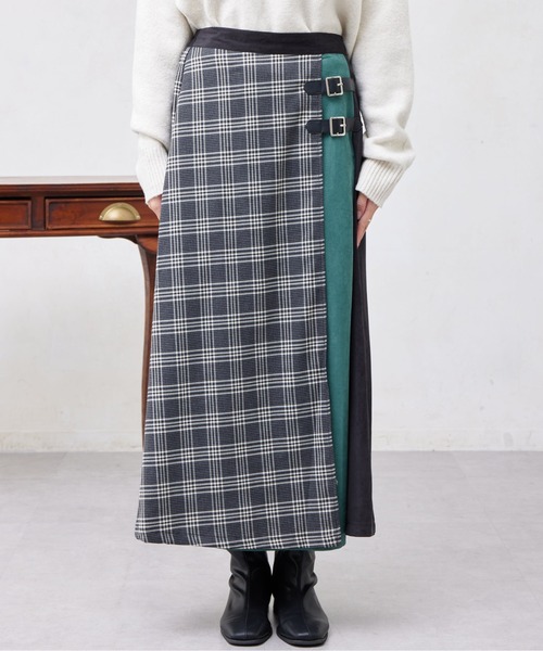 Chez toi（シェトワ）の「サイドベルトキルトスカート（スカート・レディース・ブラック/オレンジ/グレー・FREE）」の6枚目の写真