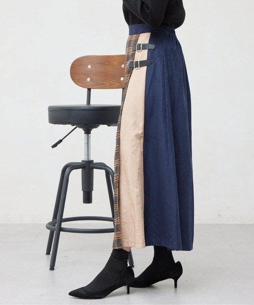 Chez toi（シェトワ）の「サイドベルトキルトスカート（スカート・レディース・ブラック/オレンジ/グレー・FREE）」の17枚目の写真