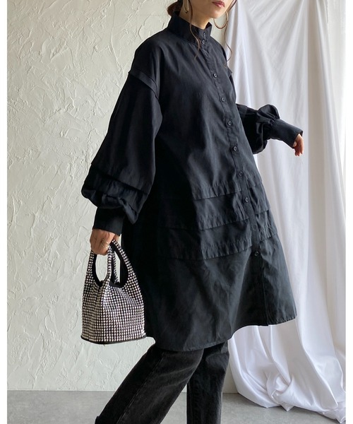 She's Closet(シーズクローゼット)の「スタンドカラーボリュームスリーブ長袖ひざ丈フレアチュニックミニシャツワンピース(シャツワンピース・レディース・チャコールグレー/ブラック/ライトベージュ・FREE)」の14枚目の写真