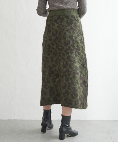 VENCEEXCHANGE（ヴァンスエクスチェンジ）の「シャギーヒョウ柄台形スカート（スカート・レディース・チャコールグレー/ホワイト/グリーン系・FREE）」の5枚目の写真