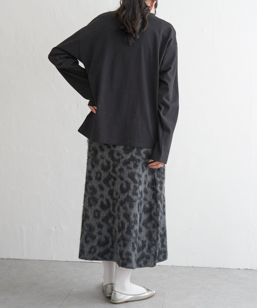 VENCEEXCHANGE（ヴァンスエクスチェンジ）の「シャギーヒョウ柄台形スカート（スカート・レディース・チャコールグレー/ホワイト/グリーン系・FREE）」の13枚目の写真