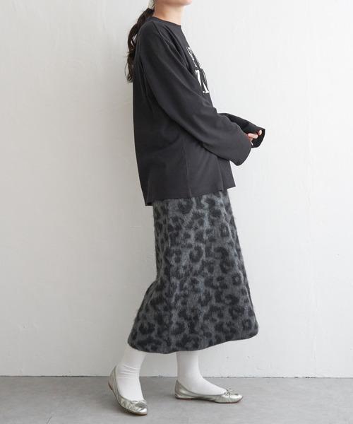VENCEEXCHANGE（ヴァンスエクスチェンジ）の「シャギーヒョウ柄台形スカート（スカート・レディース・チャコールグレー/ホワイト/グリーン系・FREE）」の15枚目の写真