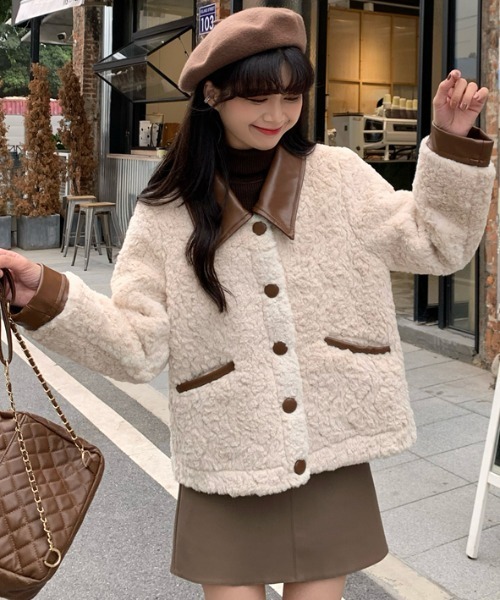 Sibra（シブラ）の「エコファーコート（その他アウター・レディース・アイボリー/ピンク・M）」の6枚目の写真
