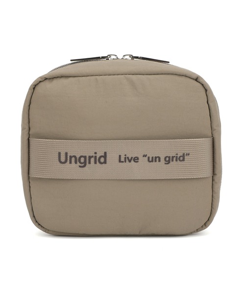 Ungrid（アングリッド）の「【Ungrid/アングリッド】撥水ソフトナイロン ロゴテープ 多機能化粧ポーチ（ポーチ・レディース・ピンク/カーキ/グレイッシュベージュ/アイボリー/ブラック/ミント/ブルー系その他/オレンジ/マスタード/ベージュ系その他・FREE）」の5枚目の写真