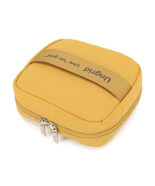 Ungrid（アングリッド）の「【Ungrid/アングリッド】撥水ソフトナイロン ロゴテープ 多機能化粧ポーチ（ポーチ・レディース・ピンク/カーキ/グレイッシュベージュ/アイボリー/ブラック/ミント/ブルー系その他/オレンジ/マスタード/ベージュ系その他・FREE）」の9枚目の写真