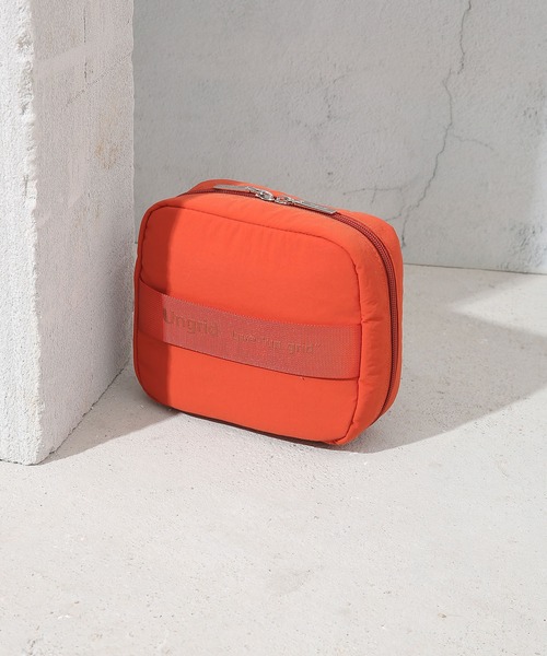 Ungrid（アングリッド）の「【Ungrid/アングリッド】撥水ソフトナイロン ロゴテープ 多機能化粧ポーチ（ポーチ・レディース・ピンク/カーキ/グレイッシュベージュ/アイボリー/ブラック/ミント/ブルー系その他/オレンジ/マスタード/ベージュ系その他・FREE）」の14枚目の写真