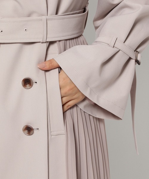 mysty woman（ミスティウーマン）の「プリーツドレストレンチコート　996645（トレンチコート・レディース・ベージュ/ブラック/グレー系その他・FREE）」の19枚目の写真