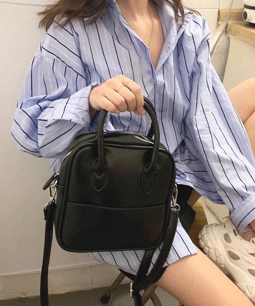 florist（フローリスト）の「【2WAY/3WAY】スクエア型レザータッチボストンバッグ/ショルダーバッグ（ボストンバッグ・レディース・ブラック・FREE）」の9枚目の写真