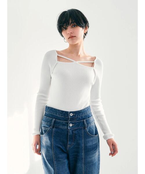 YECCA VECCA(イェッカヴェッカ)の「スクエアネックストリングリブニット(ニット/セーター・レディース・その他9/オフホワイト/ラベンダー/ネイビー/ダークベージュ・FREE)」の22枚目の写真