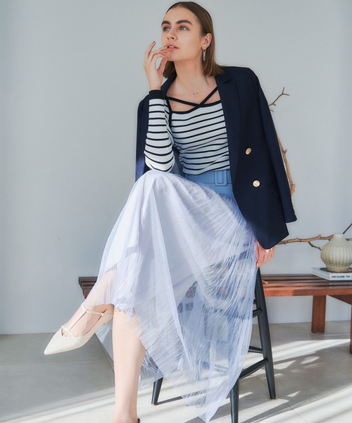 YECCA VECCA(イェッカヴェッカ)の「スクエアネックストリングリブニット(ニット/セーター・レディース・その他9/オフホワイト/ラベンダー/ネイビー/ダークベージュ・FREE)」の13枚目の写真