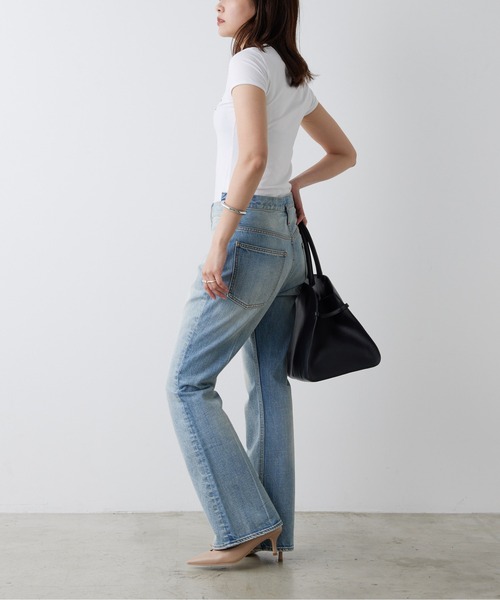 GALLARDAGALANTE（ガリャルダガランテ）の「【PEAS】リメイクフレアデニム（デニムパンツ・レディース・ブルー・1/0）」の11枚目の写真