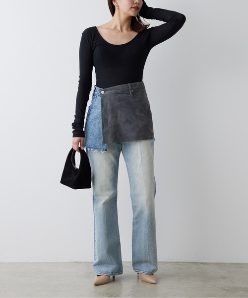 GALLARDAGALANTE（ガリャルダガランテ）の「【PEAS】リメイクフレアデニム（デニムパンツ・レディース・ブルー・1/0）」の18枚目の写真