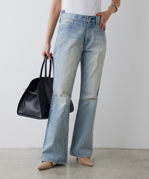 GALLARDAGALANTE（ガリャルダガランテ）の「【PEAS】リメイクフレアデニム（デニムパンツ・レディース・ブルー・1/0）」の14枚目の写真