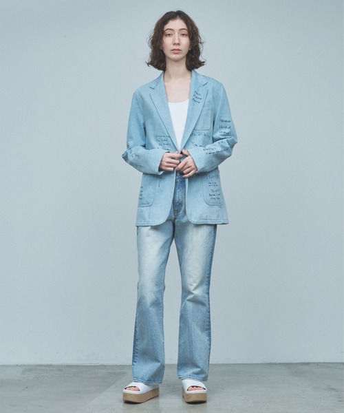 GALLARDAGALANTE（ガリャルダガランテ）の「【PEAS】リメイクフレアデニム（デニムパンツ・レディース・ブルー・1/0）」の4枚目の写真