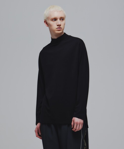 tk.TAKEO KIKUCHI（ティーケータケオキクチ）の「◆モックネック長袖カットソー（Tシャツ/カットソー・メンズ・ブラック/ホワイト・01/02/03）」の2枚目の写真