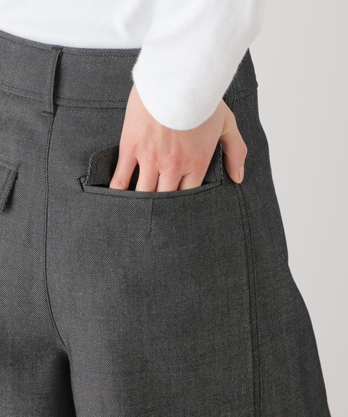 Noble(ノーブル)の「【ELENI】デニムライクバギーパンツ(デニムパンツ・レディース・ブラック/ホワイト・36/38)」の19枚目の写真